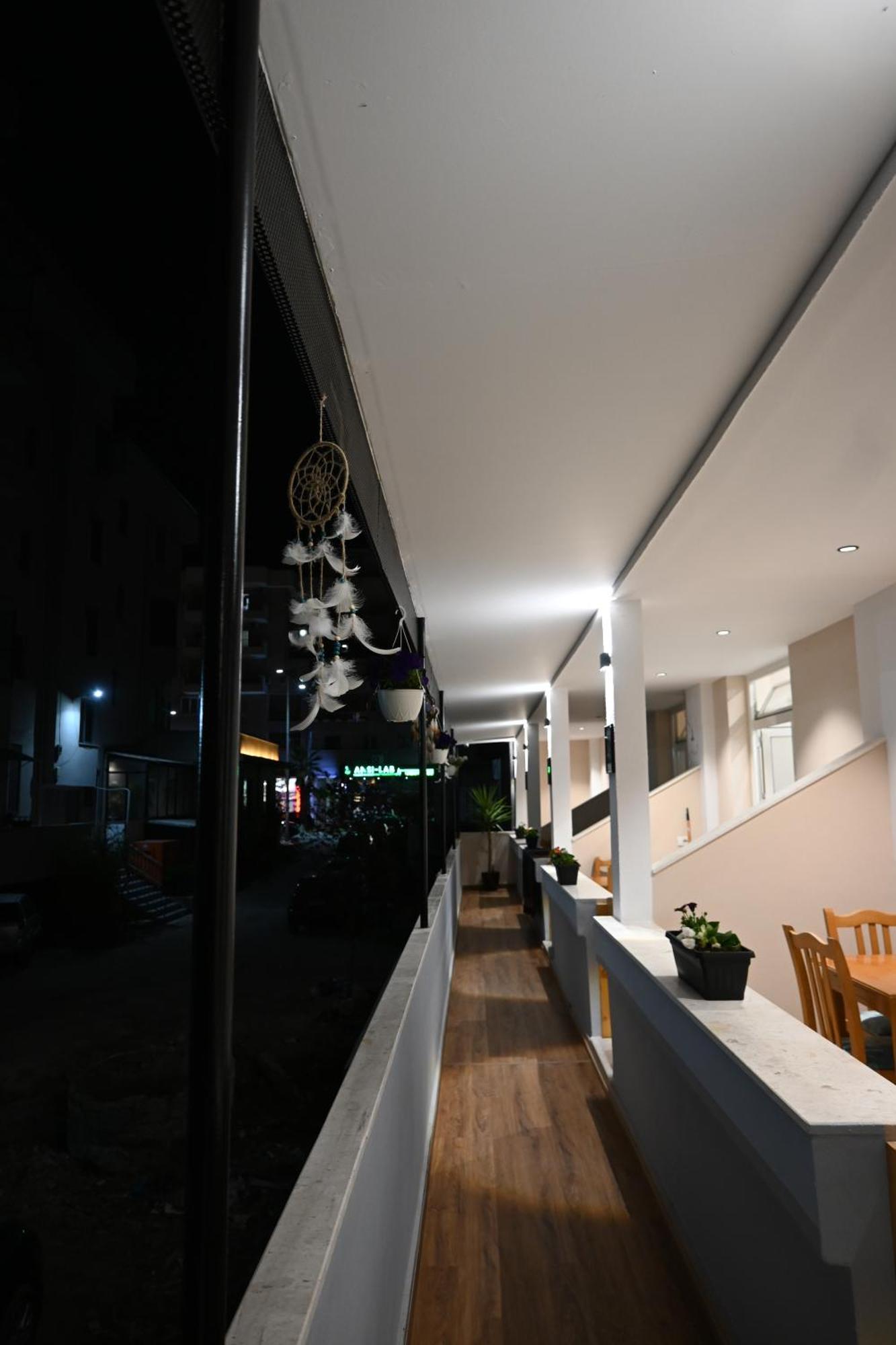 Troy Aparthotel Durrës Exterior foto