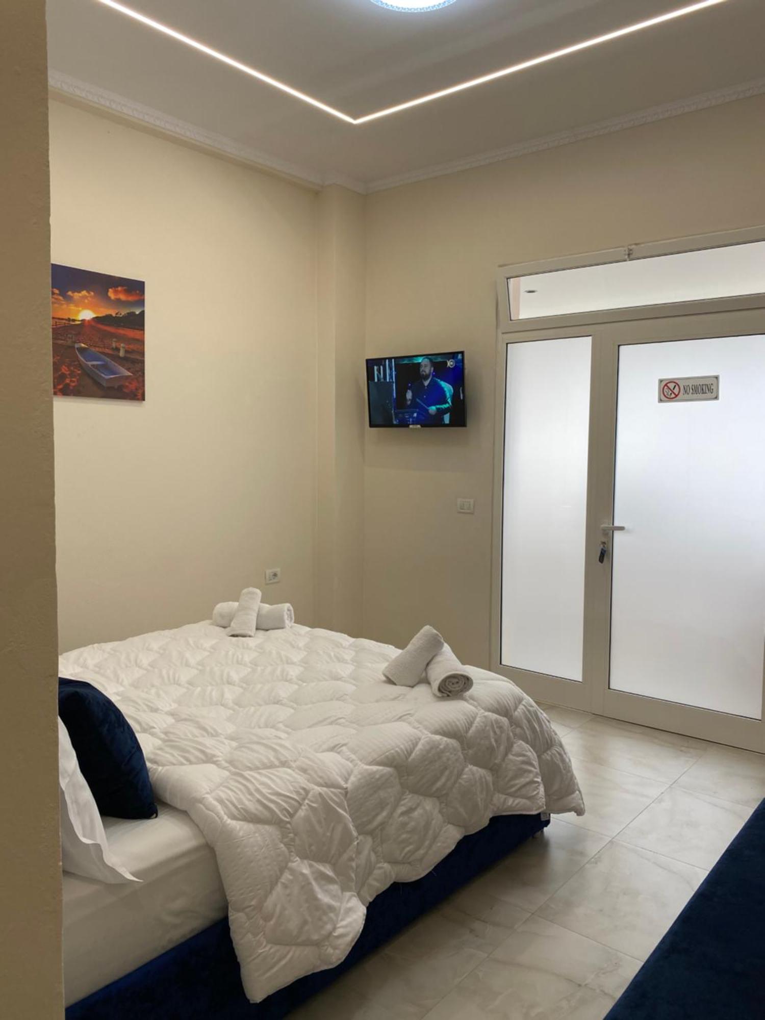Troy Aparthotel Durrës Exterior foto